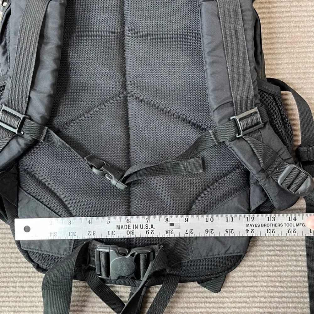 JanSport Equinox 33 Backpack Black Technical Hiking Daypack Travel Bag